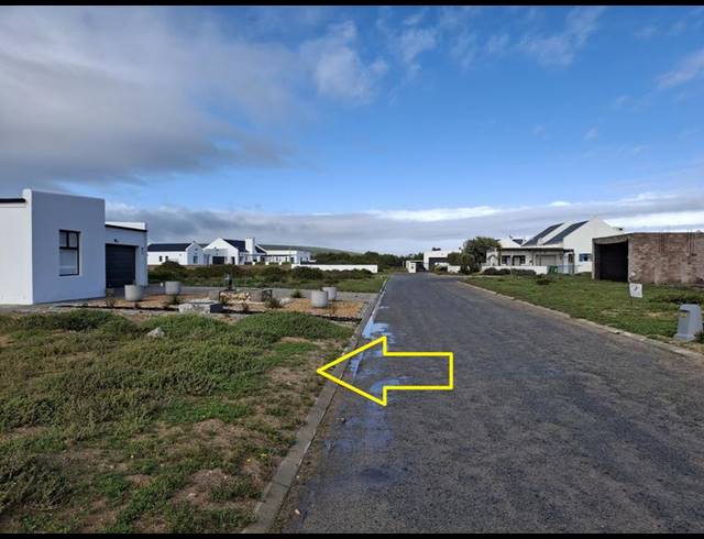 LAND FOR SALE IN BRITANNIA BAY